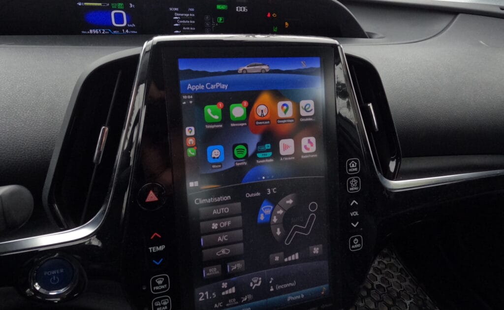 Apple Carplay ou Tesla