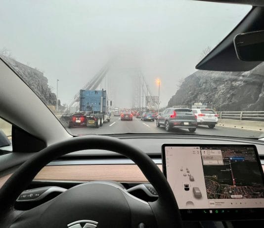 Tesla Model 3 – Voyage Montréal New York, retour d’expérience tesla model 3 lr arrivee a new york