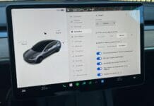 Tesla – la notification de feu vert pour tous tesla signal sonore au feu vert