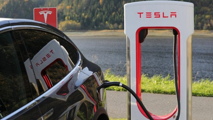 application Tesla stats de recharges